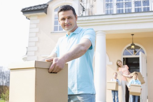 Flexible man and van service in Towerhill for home transport
